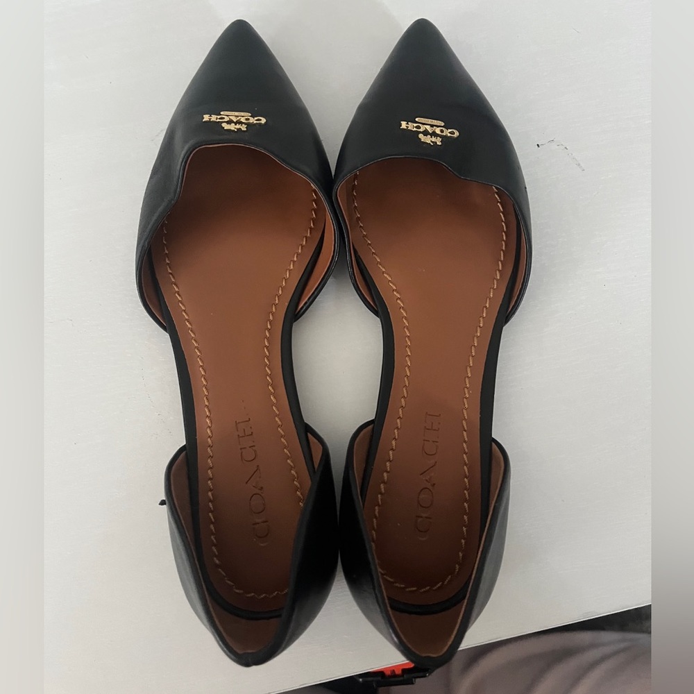 Coach pointed toe flats women’s size 7.5
